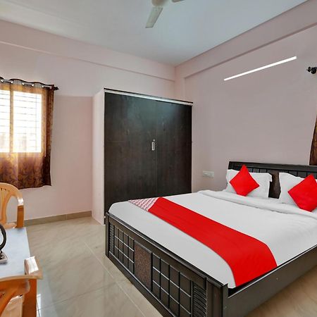 Spot On Sanjay Lodge Yelahanka Dış mekan fotoğraf