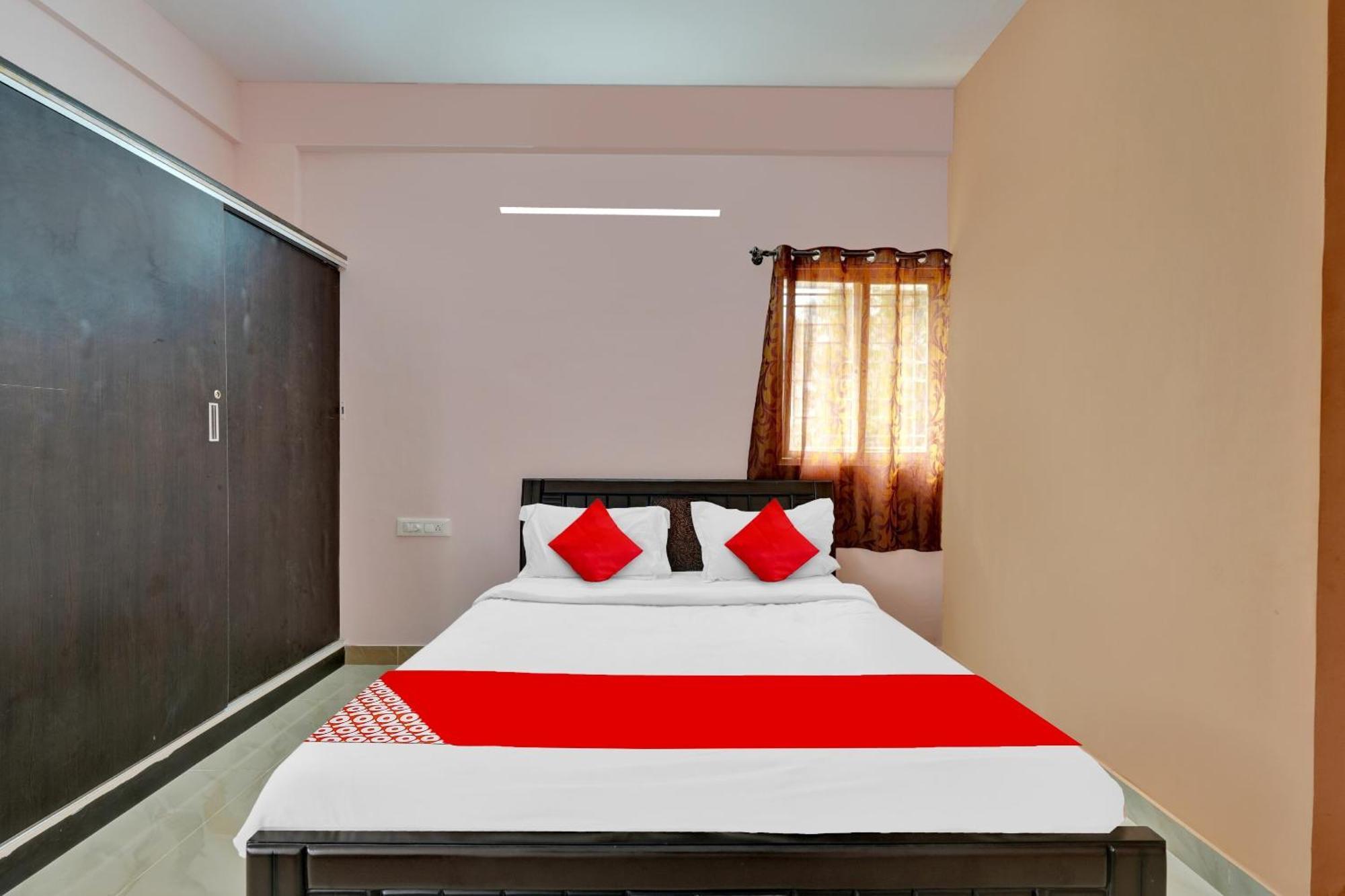 Spot On Sanjay Lodge Yelahanka Dış mekan fotoğraf